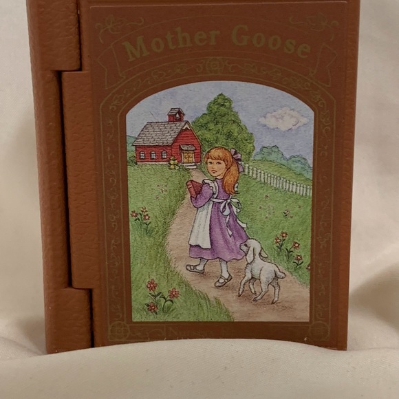 SIGNED 1996 HALLMARK Keepsake Ornament MOTHER GOOSE Mary Had a Little Lamb - Picture 4 of 8